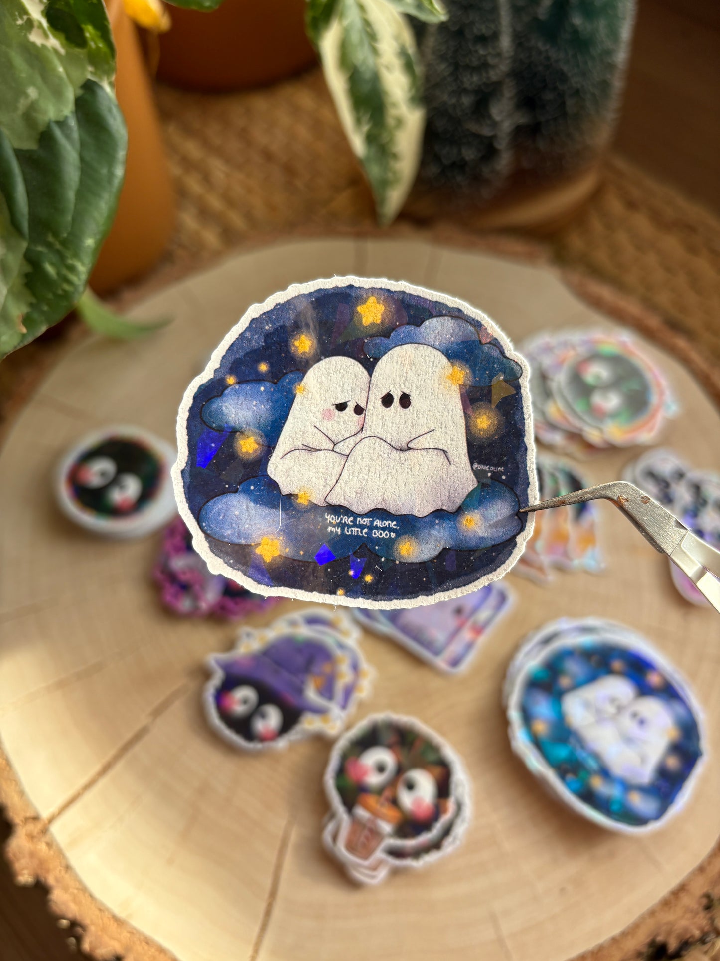 Sticker - "You're not alone"