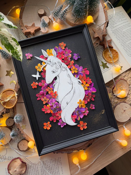 Artframe - Last Unicorn in Flowers  (DIN A4)