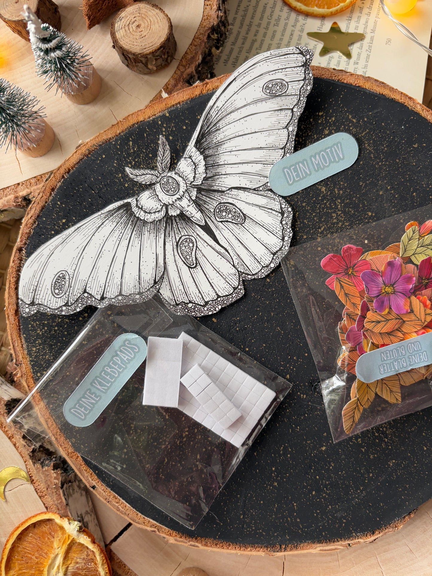 DIY Pop-Up-Kit "Motten-Liebe" (23cm Holzscheibe)